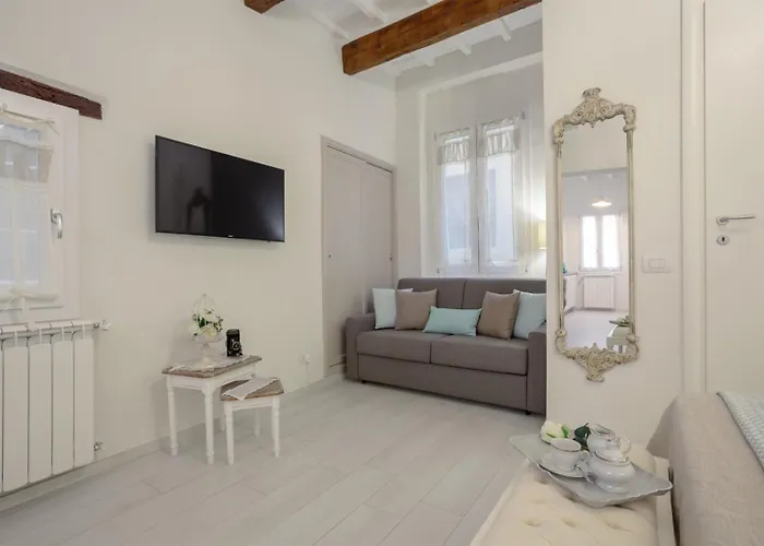Elegante A 3 Minuti Dal Duomo Apartament *